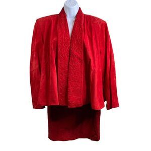Vintage Maxima for Bergdorf Goodman‎ Embroidered Red Suede Suit Size 8 80’s Glam